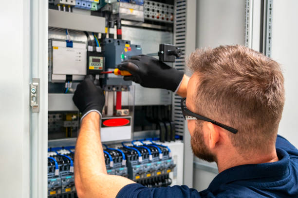 Best Affordable Emergency Electrician  in Fort Morgan, CO